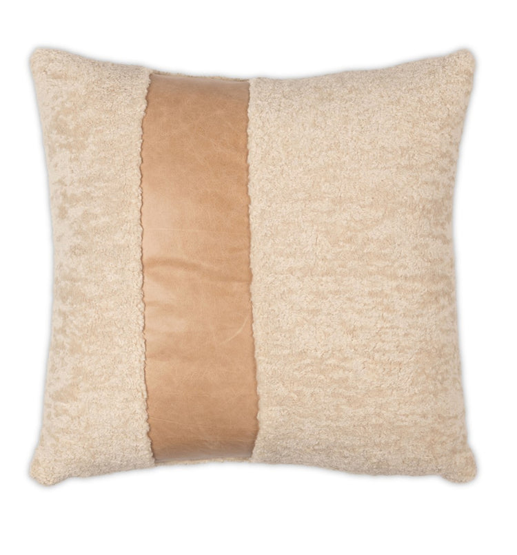 Ava Pillow
